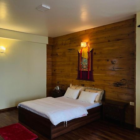 Martam Farmhouse Pelling Extérieur photo