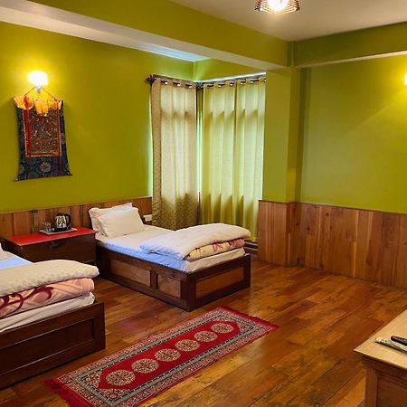 Martam Farmhouse Pelling Extérieur photo